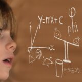 補足　「x」や不等号の見方